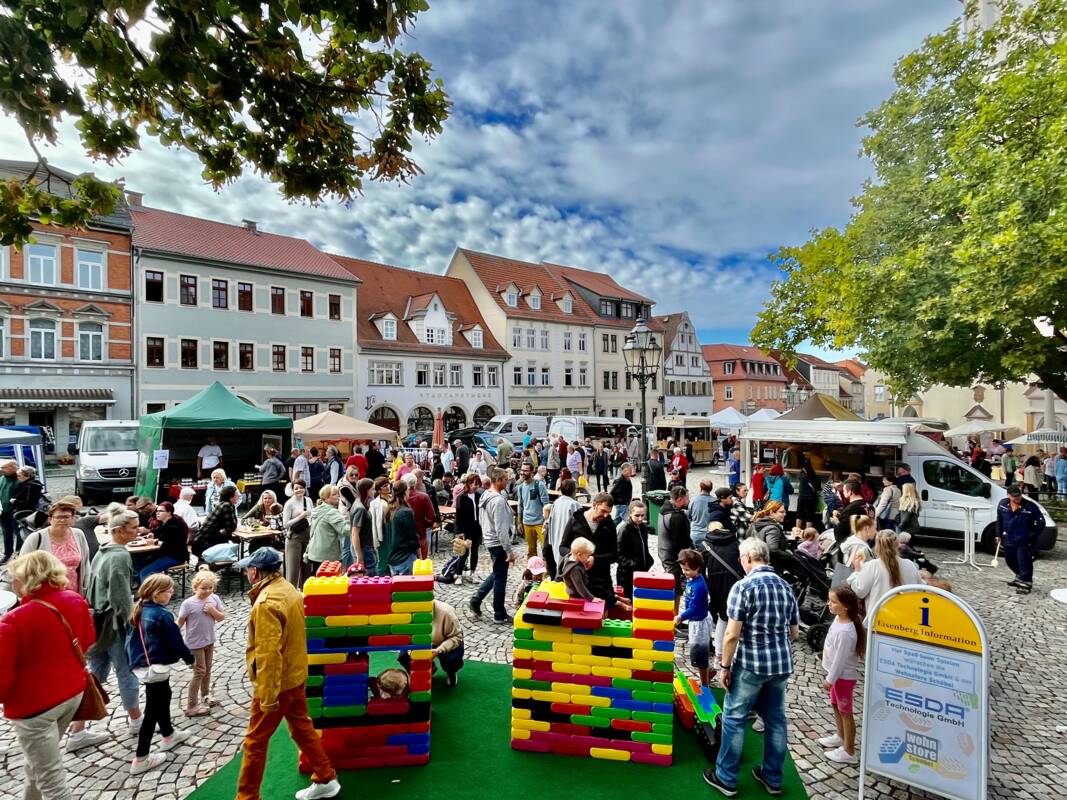 Impressionen vom Eisenberger Landmarkt