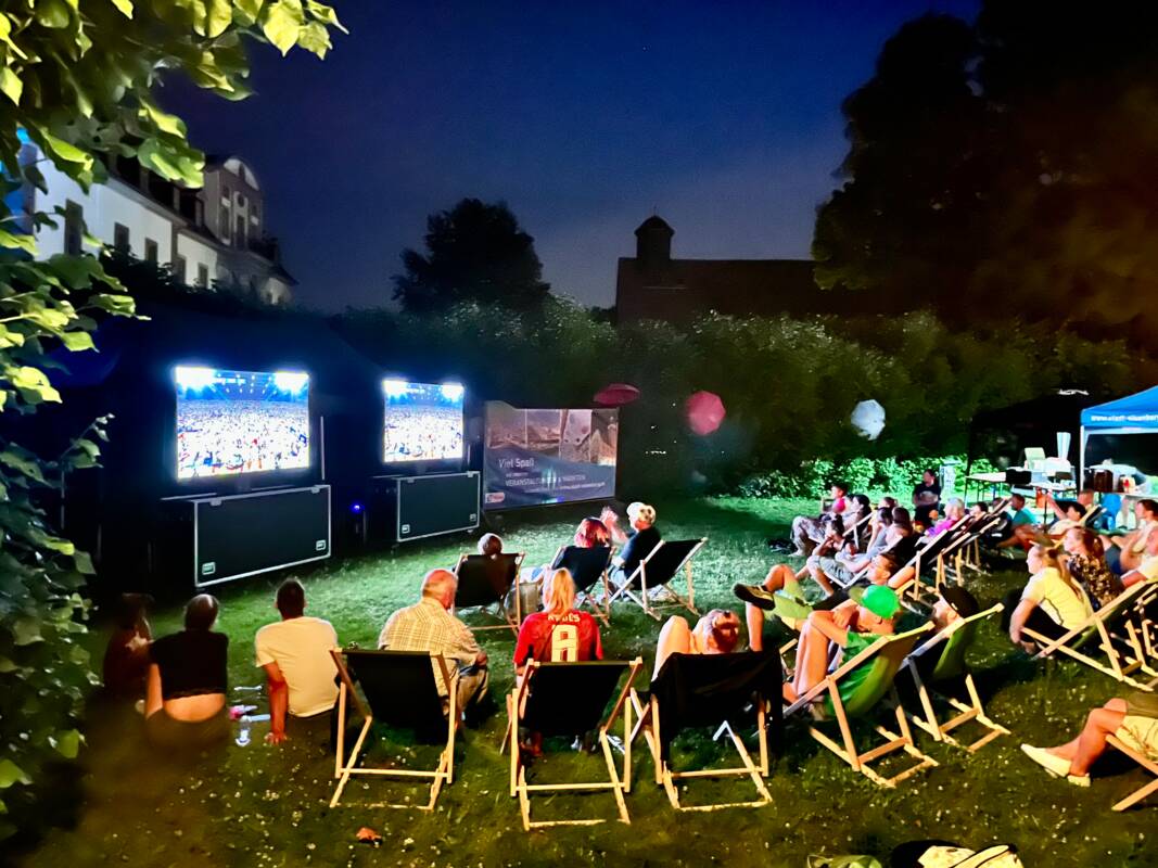 Impression vom Sommernachtsabend im Schlossgarten