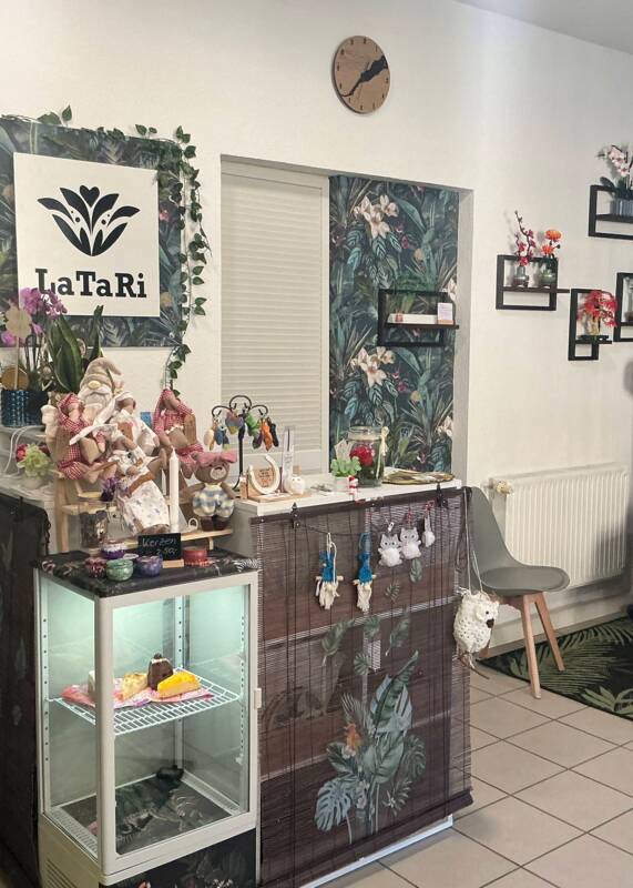 Handmadeshop und Café LaTaRi